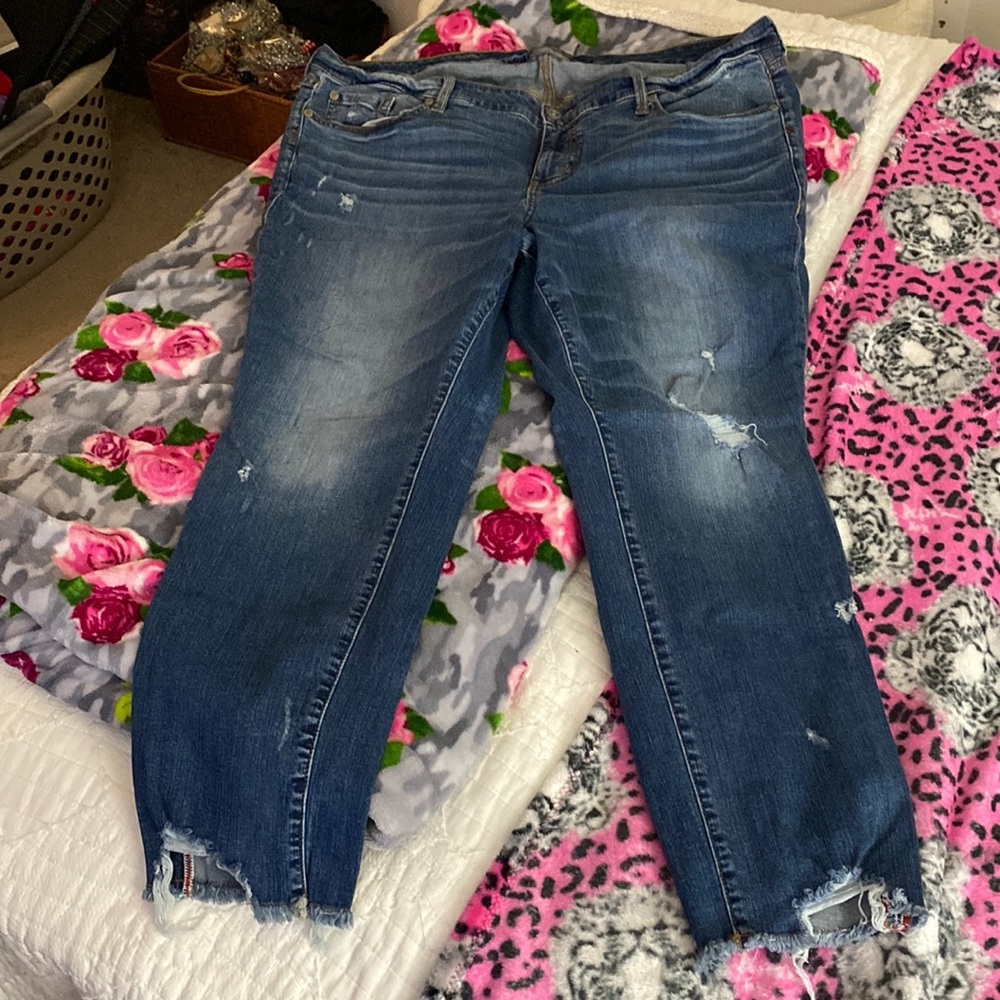 Torrid 20W Distressed Hem Skinny Jeans